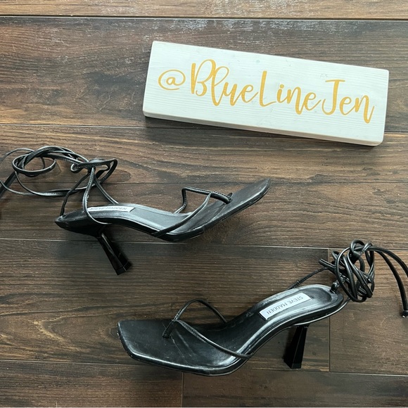 Steve Madden Shoes - Steve Madden Khari Sandals